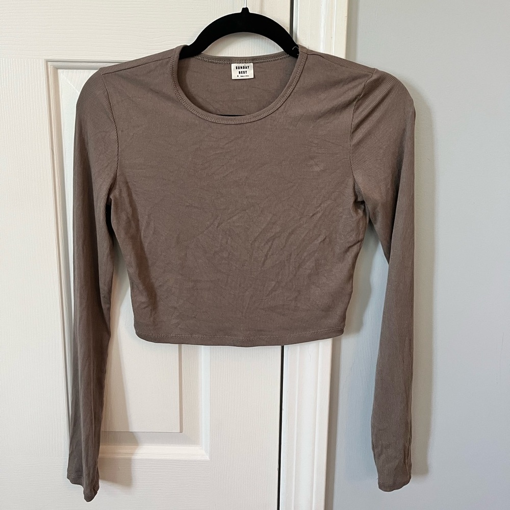 Aritzia cropped long sleeve!